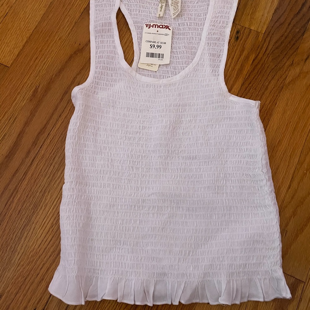 Racerback Top🤍